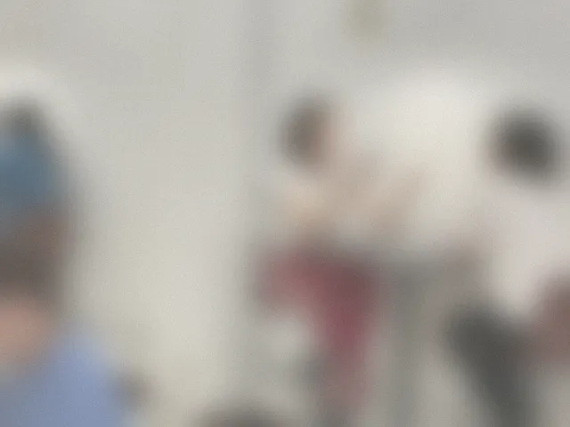 一對一談話的現場(模糊處理)